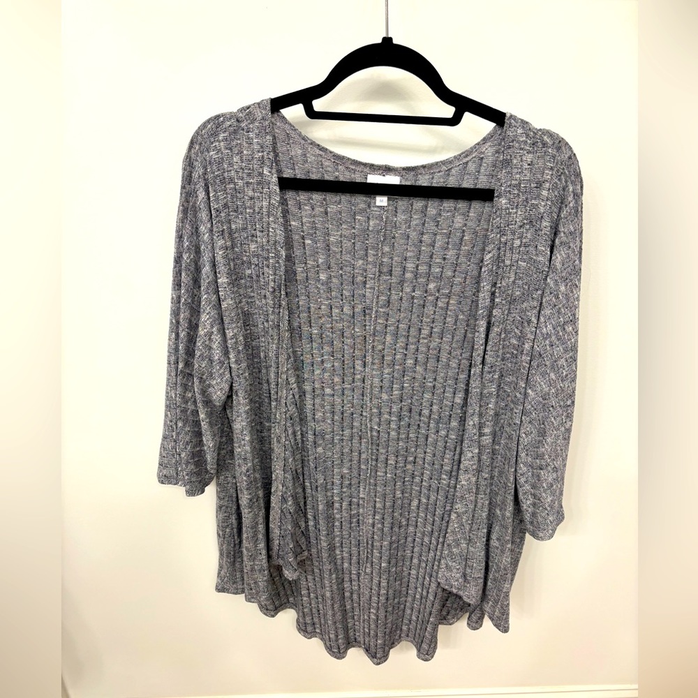LuLaRoe Lindsay, Heathered Grey